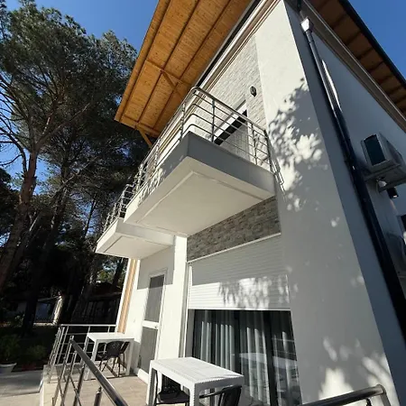 The Horizon Apartment *